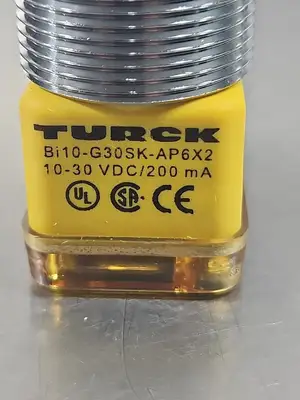 Turck BI10-G30SK-AP6X2 Sensor Loc5E34