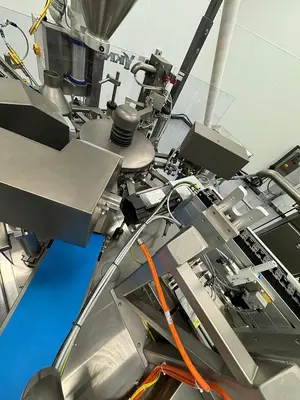New  Viking  Rotary  Powder  Bag  Filler