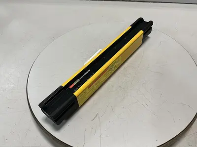 USED KEYENCE SL-V31FM-T