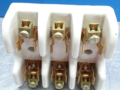 Used LEVITON 8907 Fuse Accessories Ohio US | HGR 24 #884216