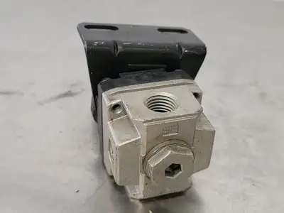 USED SMC NAR2000-N02B