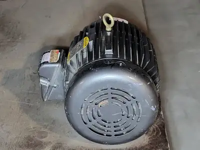 7.5 hp, 575 volts, 1760 rpm, D132S Electric Motor