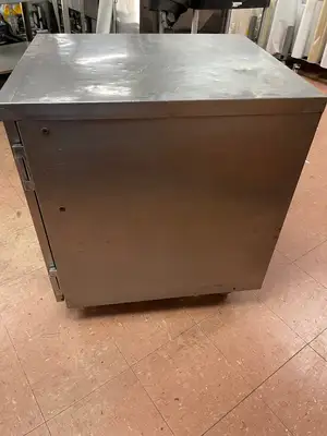 Used FWE Used FWE TS-1826-7 Insulated 1/2 Height Mobile Heated Holding Cabinet 5 Pan 120V Hot Food Warming, Holding, & Transport Cabinets Illinois US | Falcon Restaurant Supply #1376396