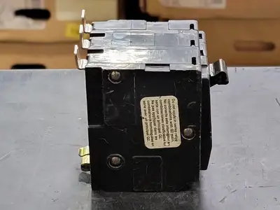 USED SQUARE D QOB320