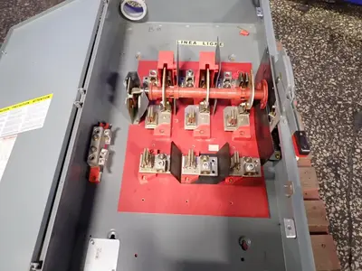 USED SQUARE D H325N
