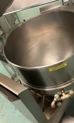USED 1900 GROEN DHT-60