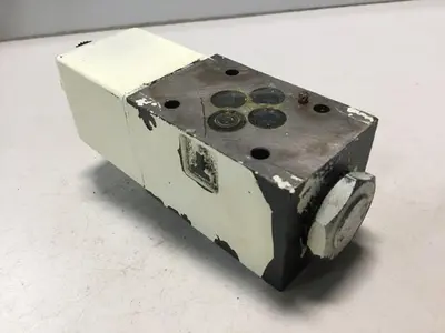 USED VICKERS DG4V32AMUHL760