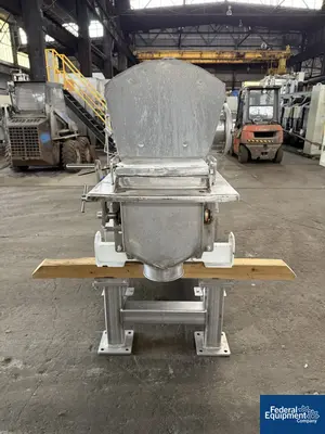 Used Carrier 10.5"W X 10'L Carrier Stainless Steel Fluid Bed Dryer, Model OAD-1260S Fluid Bed Dryers Ohio US | Federal Equipment Company #1338388