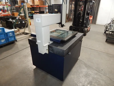 Used OPTICAL GAGING PRODUCTS _UNKNOWN_ Comparators | OCO Industrial #1733911