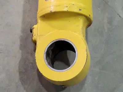 USED KOMATSU 21M-63-02121R