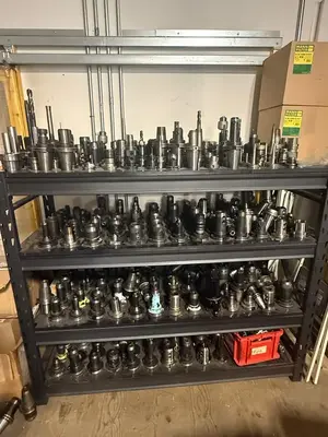 150PC CNC TOOLING LOT: CAT40/50, BT40/50, HSK63, COLLET, END MILL, SHRINK-FIT, BORING HEADS
