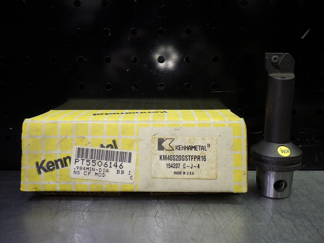 Kennametal KM40 Coolant Thru Boring Bar / Head KM40S20GSTFPR16 (LOC2828C)