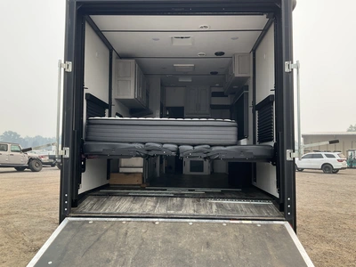 Used 2022 KEYSTONE FUZION Campers, Caravans, Motorhomes Michigan US | Miedema Asset Management Group #1304546