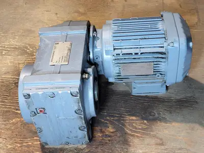 USED SEW-EURODRIVE DRN90S4/FG/RI