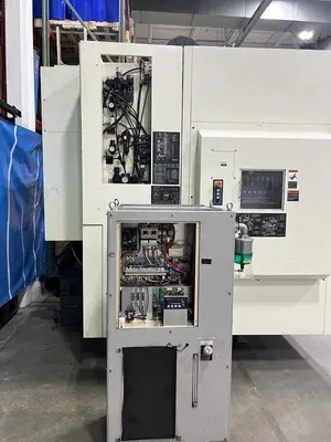 Used MAKINO E33 Vertical Machining Centers Illinois US | Aucto #1424224