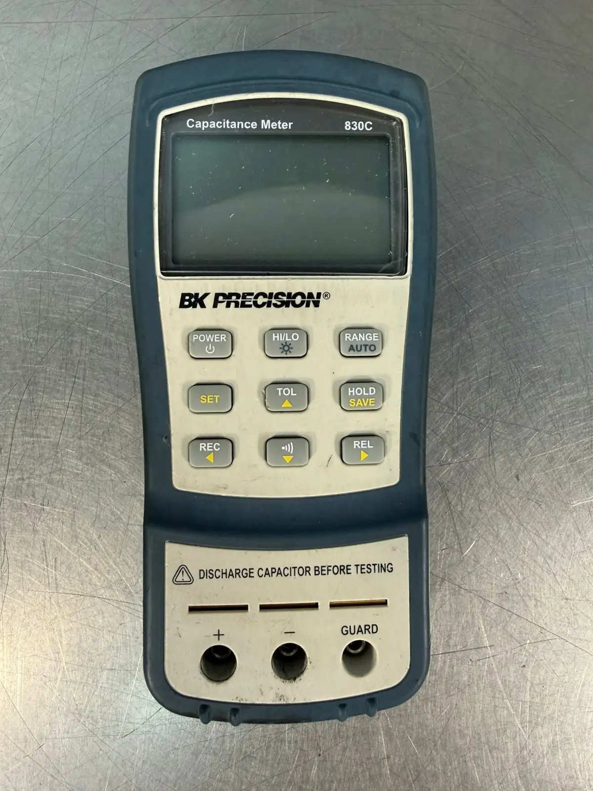 B&K Precision 830C - Dual Display Capacitance Meter (4.2.3)