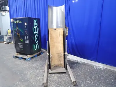 Uhrden 750lbs Drum Tipper