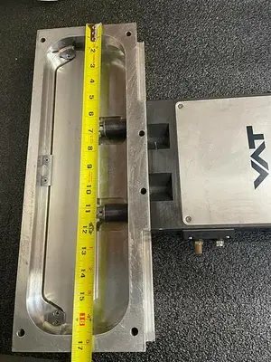 VAT Rectangular Wafer Transfer Vacuum Gate Valve