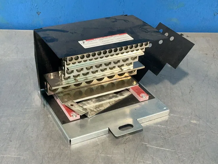 Used SCHNEIDER ELECTRIC _UNKNOWN_ Bus Bars & Plugs Ohio US | HGR 24 #1278476