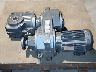 USED SEW-EURODRIVE KA77 VZ31 DRE100LC4/RI