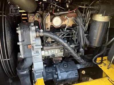 USED 2018 LOAD LIFTER 2412-8D
