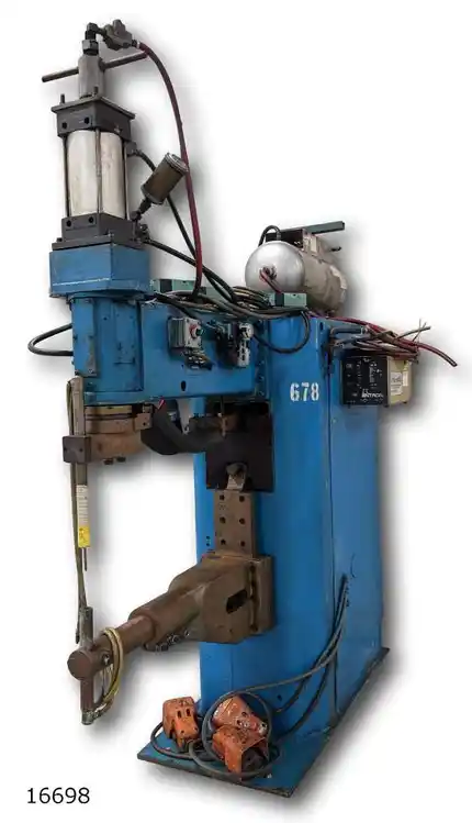 Used SCIAKY _UNKNOWN_ Spot Welders | SOMINN MACHINERY SALES #353328