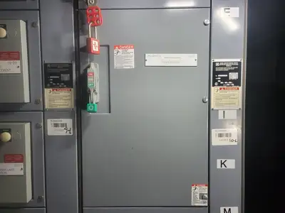 MCC Unit 100/200 Amp Disconnect Switch
