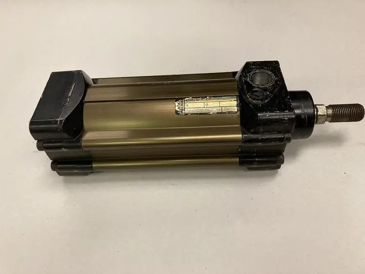 Used REXROTH 168-06-0801-1 Pneumatic Cylinders | Surplus Asset Holdings #1206373
