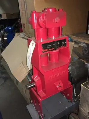 New | in-Stock FMC 2 CYLINDER WATER PUMP & MOTOR Piston Pumps Pennsylvania US | East West Machinery & Drilling #1415665