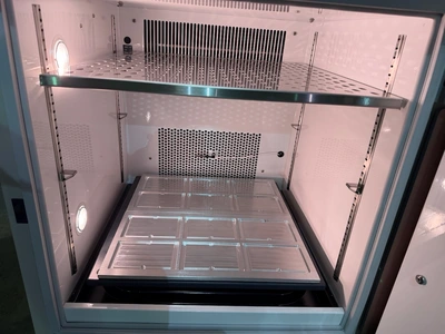 Used _UNKNOWN_ _UNKNOWN_ Incubator Shakers Ohio US | Federal Equipment Company #1365500