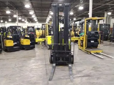 USED 2020 CLARK TMX25