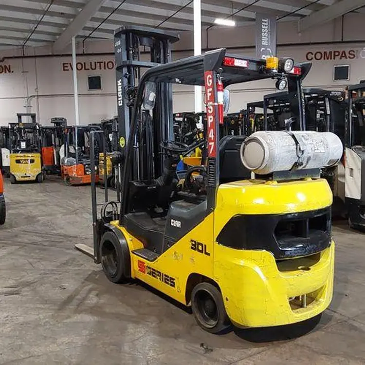Used 2018 CLARK S30CL Liquid Propane Forklifts Pennsylvania US | Global Equipment International, LLC #782248