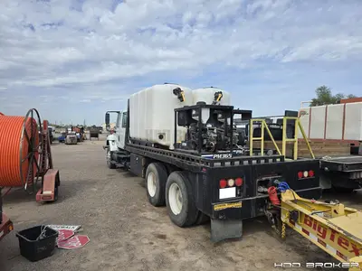 Used STRAIGHTLINE STRAIGHTLINE PM365 Service & Utility Trucks Florida US | HDD Broker #1346842