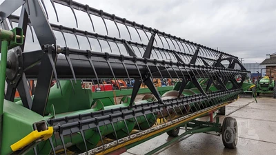 USED 2009 JOHN DEERE 620F