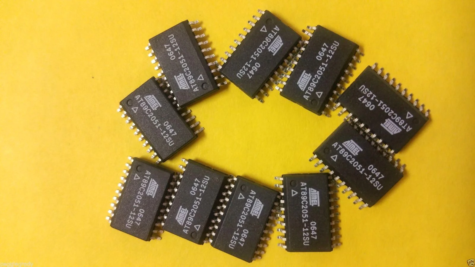 NEW Atmel AT89C2051-12SU