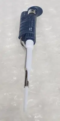 USED PIPETMAN P20