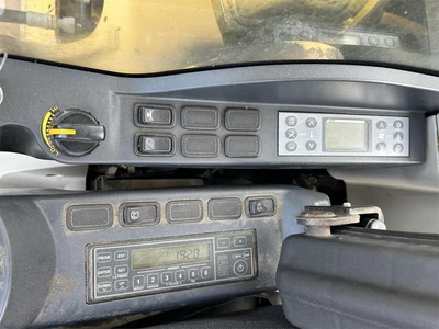Used 2017 KOBELCO SK140SR LC-5 Crawler Excavators | Abele Tractor #1342783