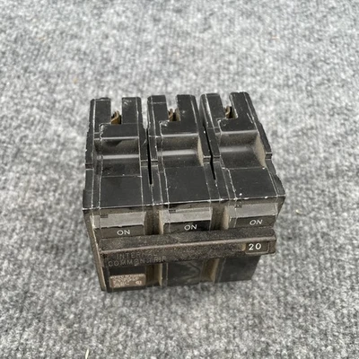 Used GE THQL32020 Misc Electrical & Power Parts California US | Davliegogo LLC #1710087