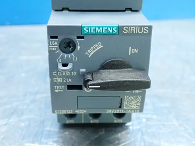 NEW SIEMENS 3RV20111AA10