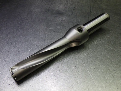 Komet 3/4" Coolant Thru Indexable Drill 3/4" Shank V5761910 (LOC2472)