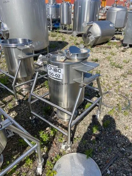 Used _UNKNOWN_ 25 GALLON Stainless Steel Tanks New Jersey US | Perry Equipment #118224