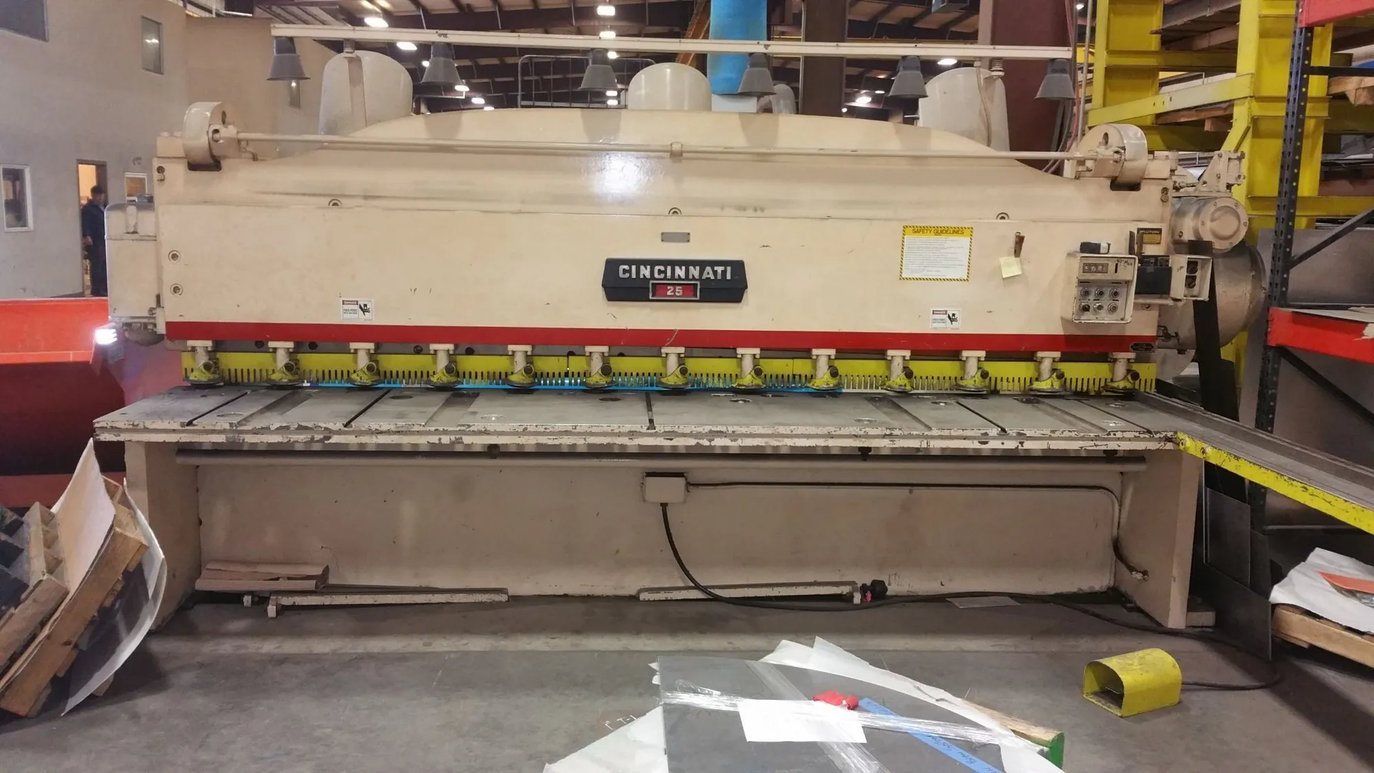 Used 1973 CINCINNATI INC 2512 Power Squaring Shears (Inch) Oregon US | MD Equipment Services LLC #1309743