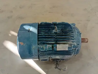 USED SIEMENS 1LA03244ES51