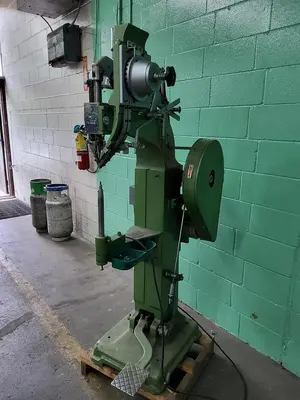 USED 2009 HUEN CHEN 12SP