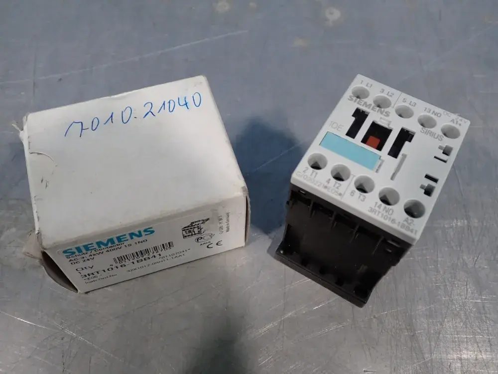 NEW SIEMENS 3RT10161BB41