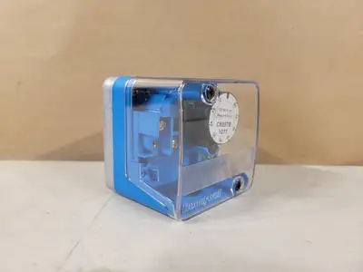 NEW HONEYWELL 6097B