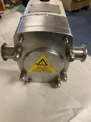 USED APV CREPACO M1-021-10