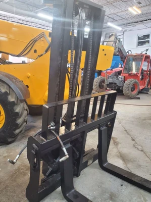 Used 2014 JLG TOWER CARRIAGE Forklift Attachments Pennsylvania US | National Lift Equipment #1382155