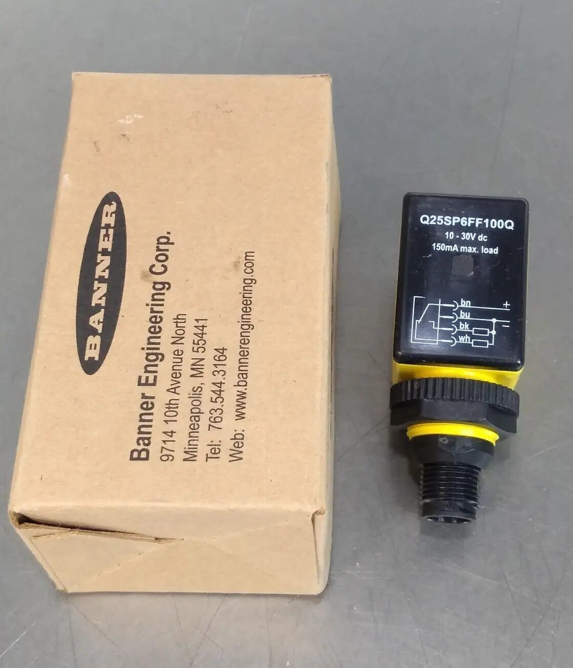 Banner Q25SP6FF100Q Photoelectric Sensor Loc5B5/6