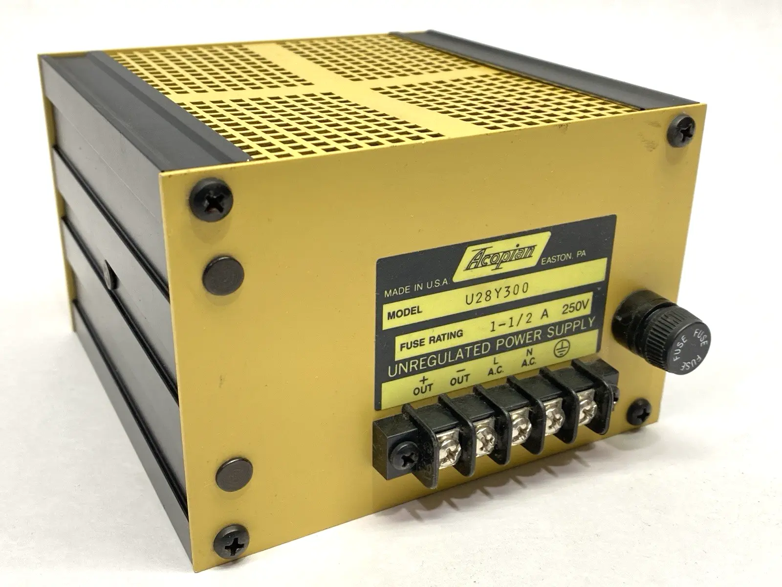 U28Y300 | Acopian  Unregulated Power Supply 1-1/2A 250V - Used